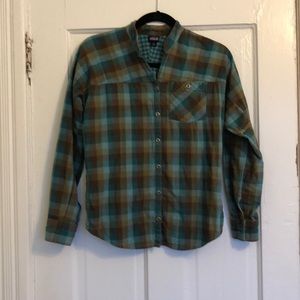 Patagonia green plaid shirt